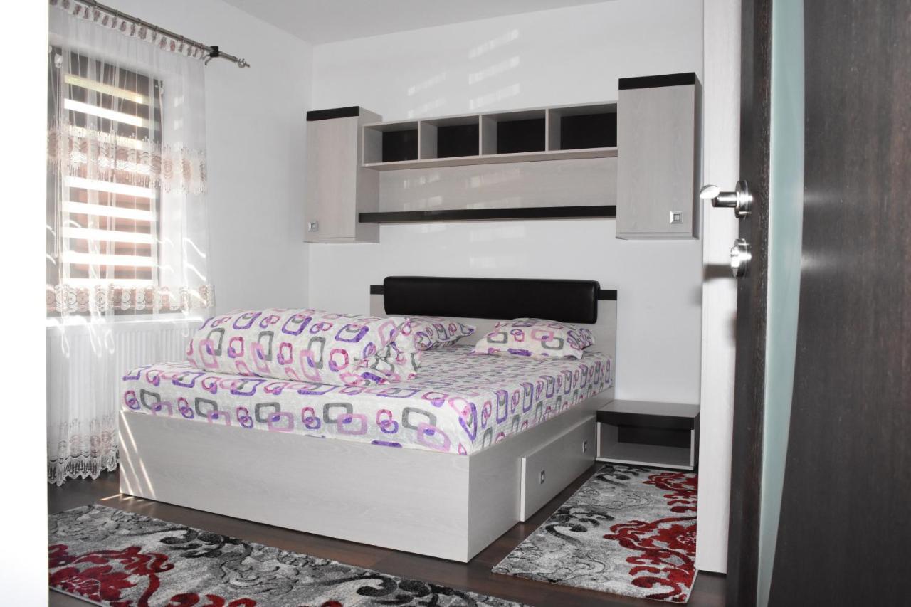 Hotel Apartament Eldya Comfort&Suites Predeal Exterior photo