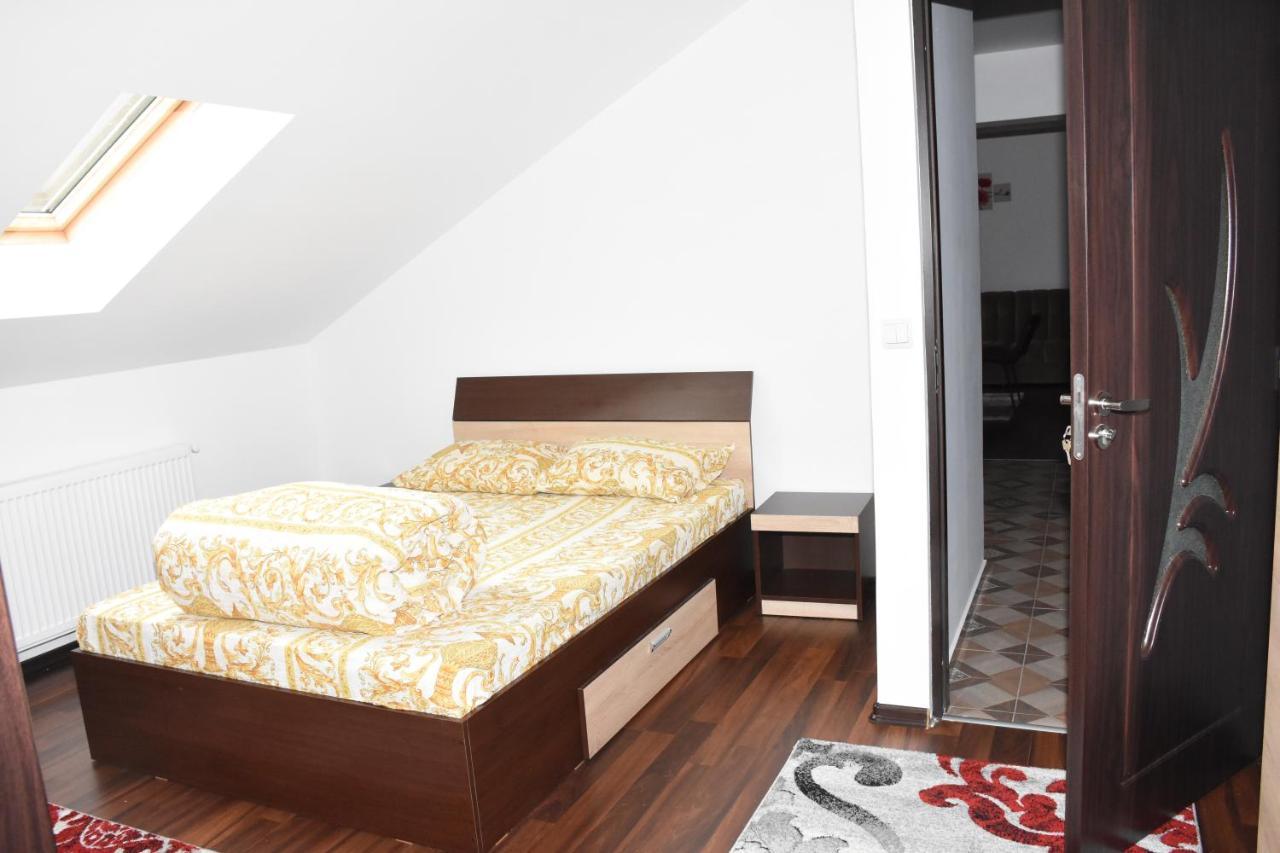 Hotel Apartament Eldya Comfort&Suites Predeal Exterior photo